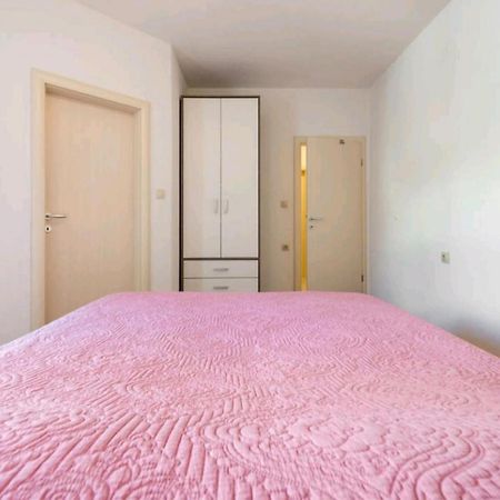 Amazing Apartment In Selca With Wifi מראה חיצוני תמונה
